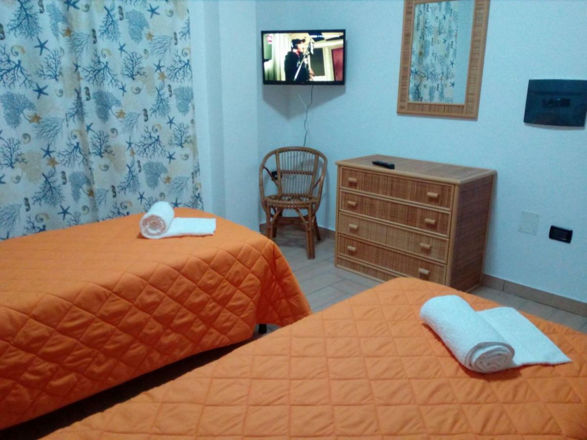 5-1-35 Otel Paola Dış mekan fotoğraf