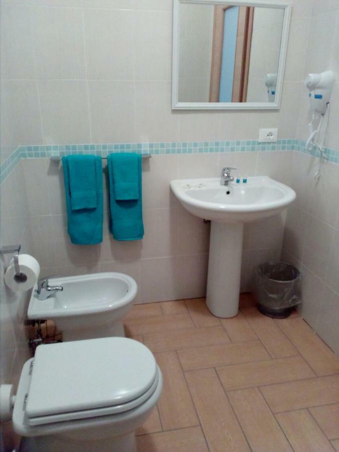5-1-35 Otel Paola Dış mekan fotoğraf